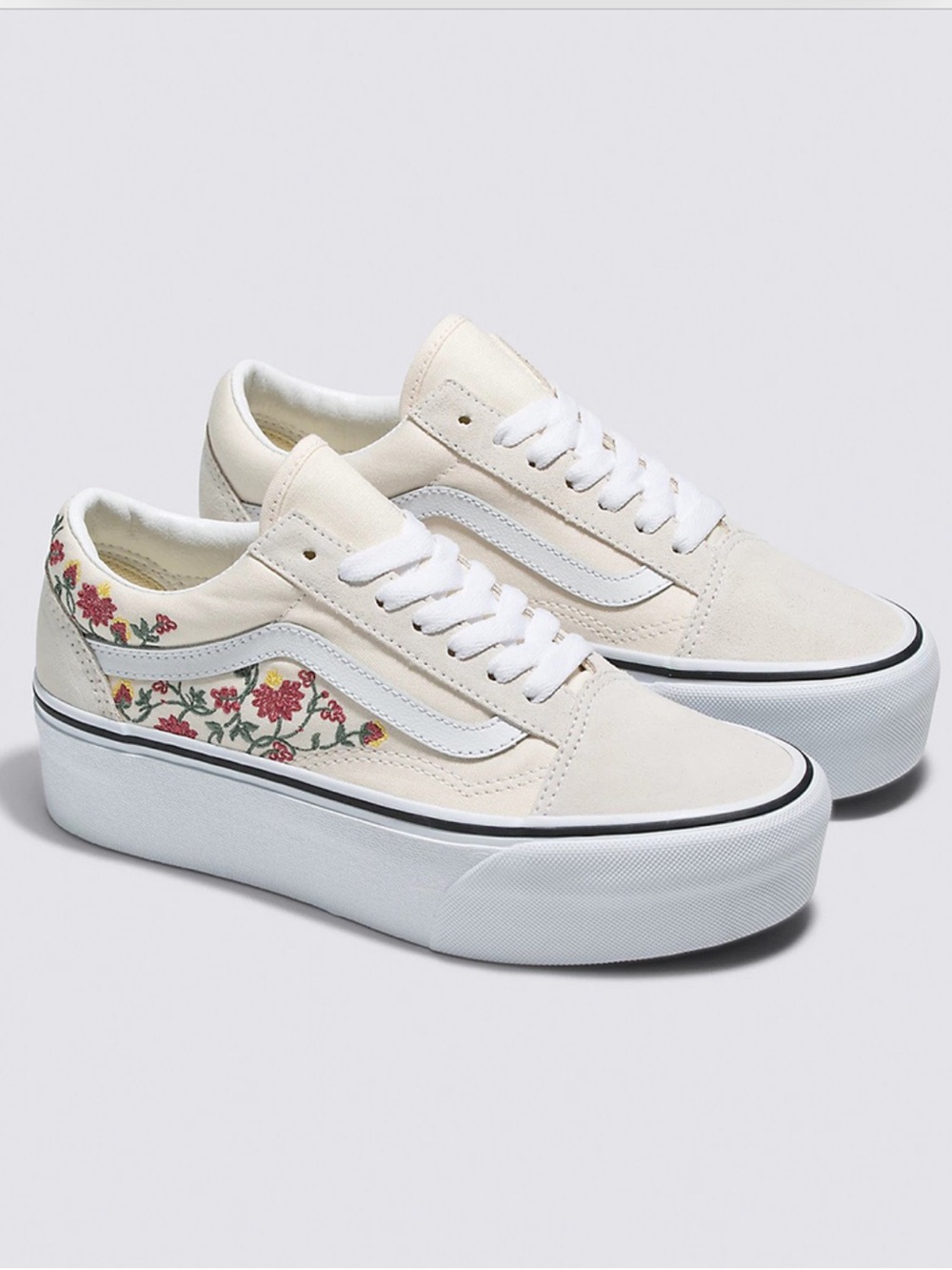 Vans Old Skool Platform Floral Embroidered Sneakers in Natural size 8 New! 🥀
